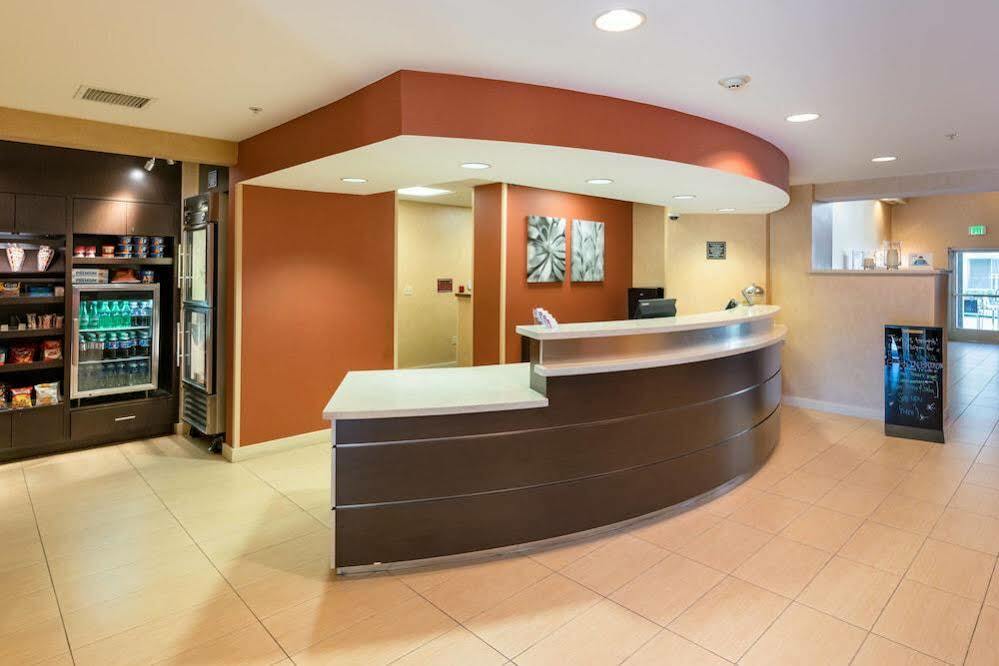 Residence Inn San Diego Карлсбад Экстерьер фото