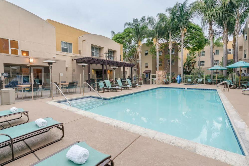 Residence Inn San Diego Карлсбад Экстерьер фото